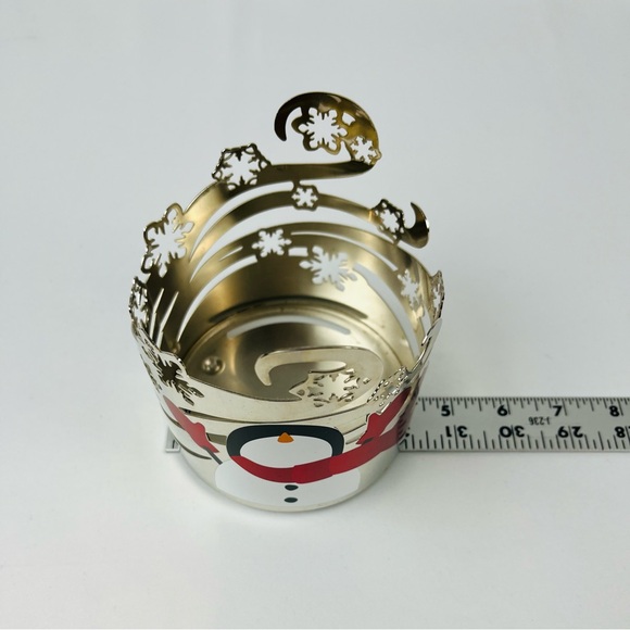Bath & Body Works BBW 3-Wick Jar Metal Candle Holder - Silver Snowman Snowflakes - Picture 11 of 14